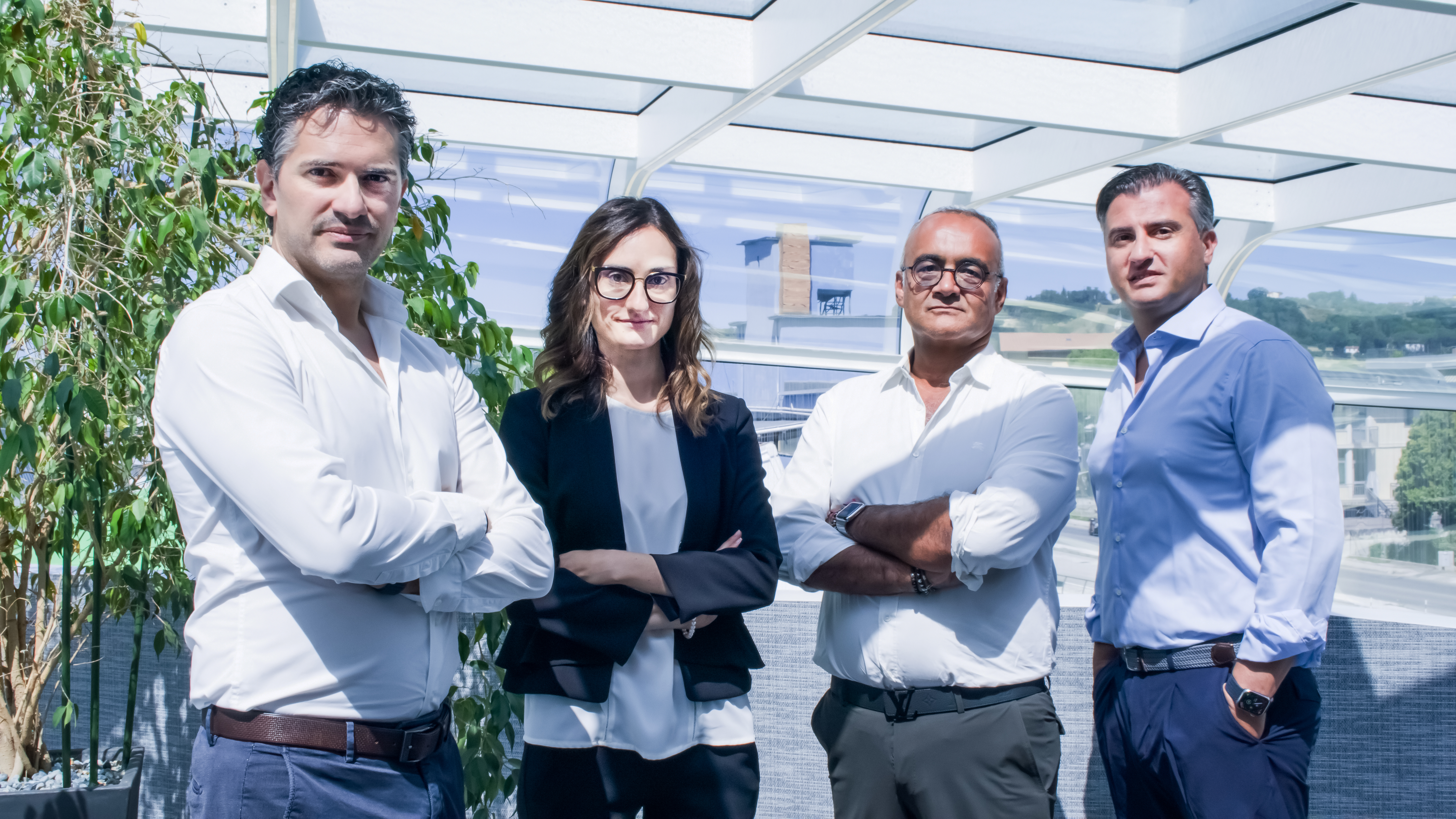 Da sinistra: Stefano Parcaroli, CEO Med Group, Lucia Parcaroli, Presidente Med Group, Maurizio Malara, CEO Rekordata, Alexander Cantore, CEO Juice