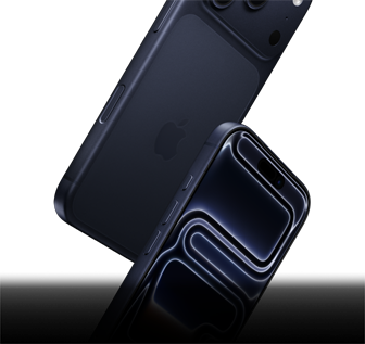 Due iPhone 17 Pro blu profondo, uno di fronte e uno sul retro, che cadono per dimostrare la resistenza a 360 gradi