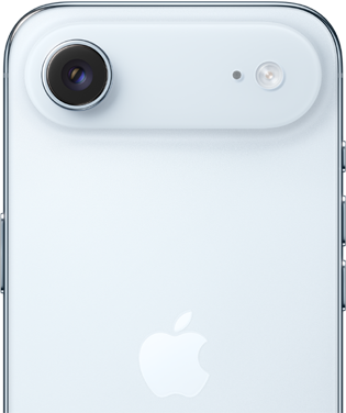 La metà superiore del retro di un iPhone Air bianco, con la fotocamera e il flash in primo piano